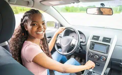 Trouver une assurance voiture pas chère pour les jeunes conducteurs